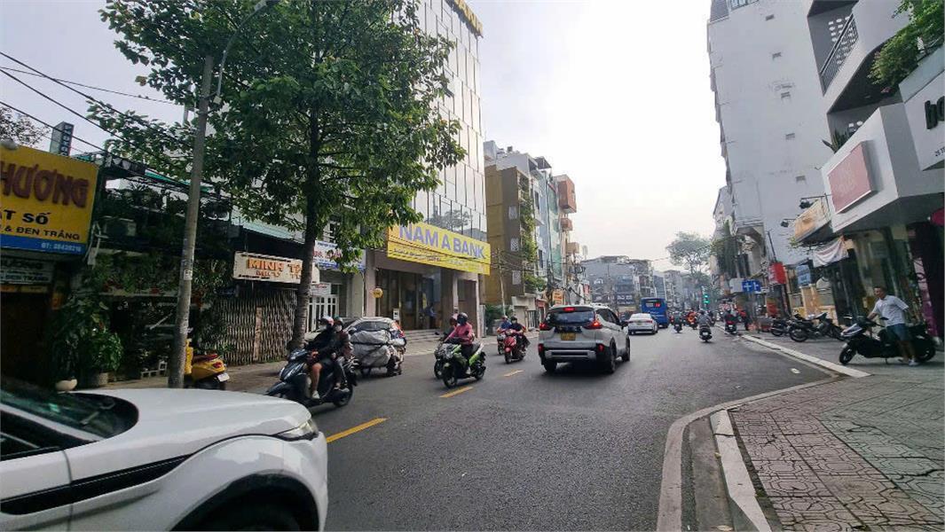 Bán Nhà MT Trần Quang Khải, Tân Định, Quận 1, 72 m2 giá 30 tỷ - Ảnh 1